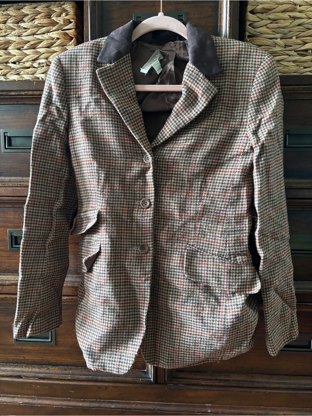 Classic Houndstooth Blazer in Brown